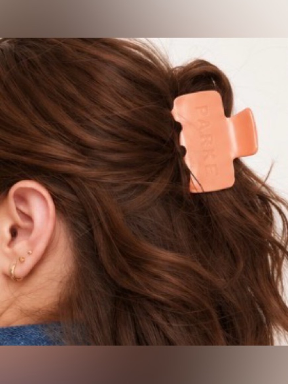 PARKE x Target Peach Claw Hair Clip NWT Limited Release - Picture 1 of 3